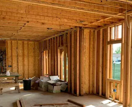 menuiserie intérieure à Nazelles-Négron - image 4